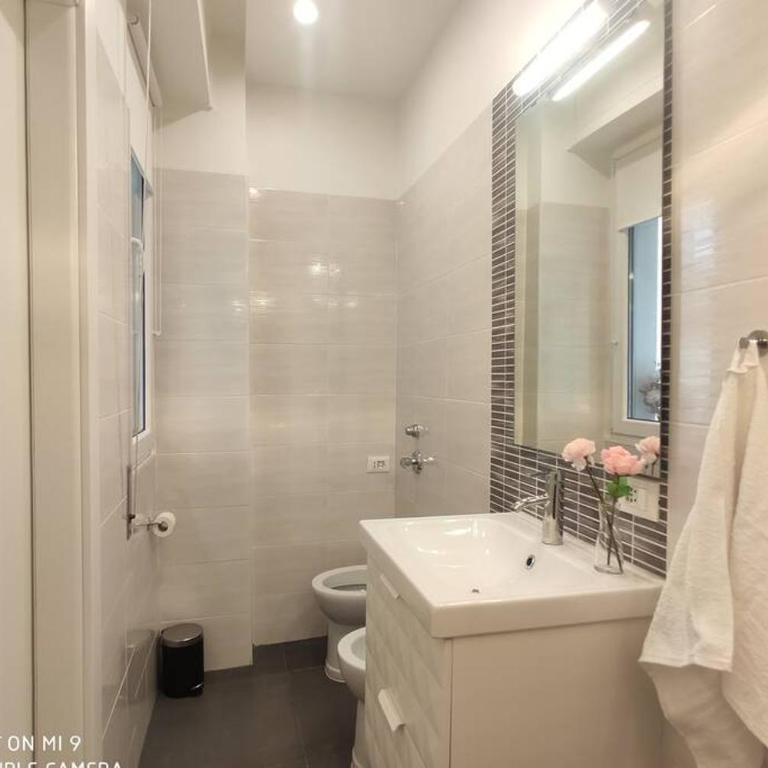 Luxury House Love - Appartamento con 1 Camera da Letto - 28