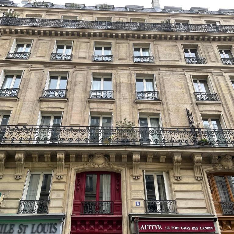 RESIDENCES HARCOURT - Ile Saint Louis - PARIS - Appartement Deluxe - 14