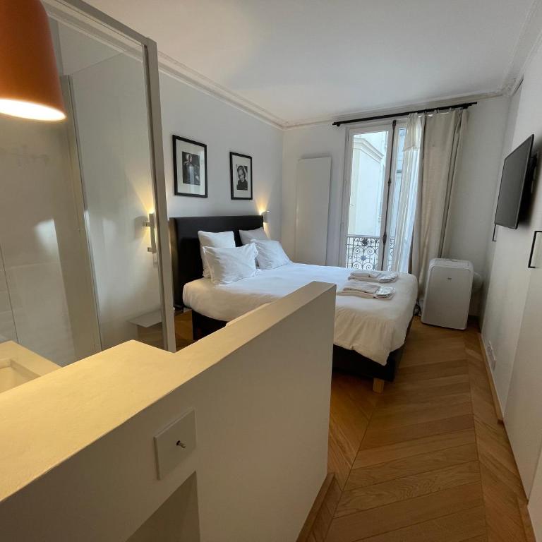 RESIDENCES HARCOURT - Ile Saint Louis - PARIS - Appartement Deluxe - 4