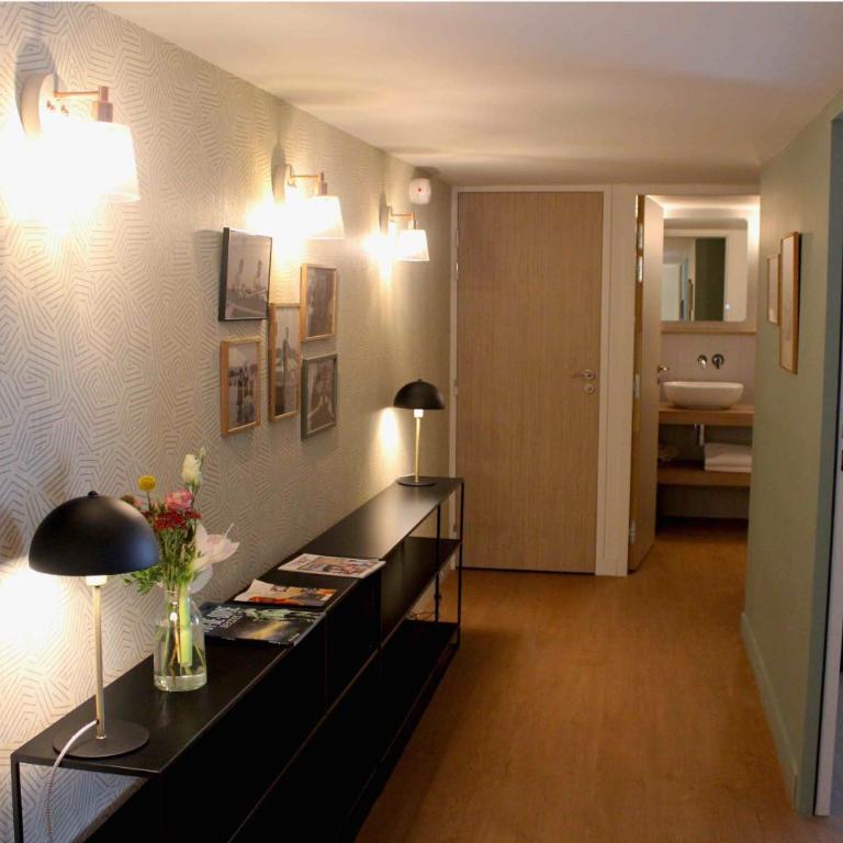 Hotel Litteraire Alexandre Vialatte, BW Signature Collection - Appartement avec Vue - 9