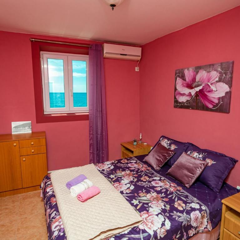 APARTMAN Lux - Three-Bedroom Apartment - 15