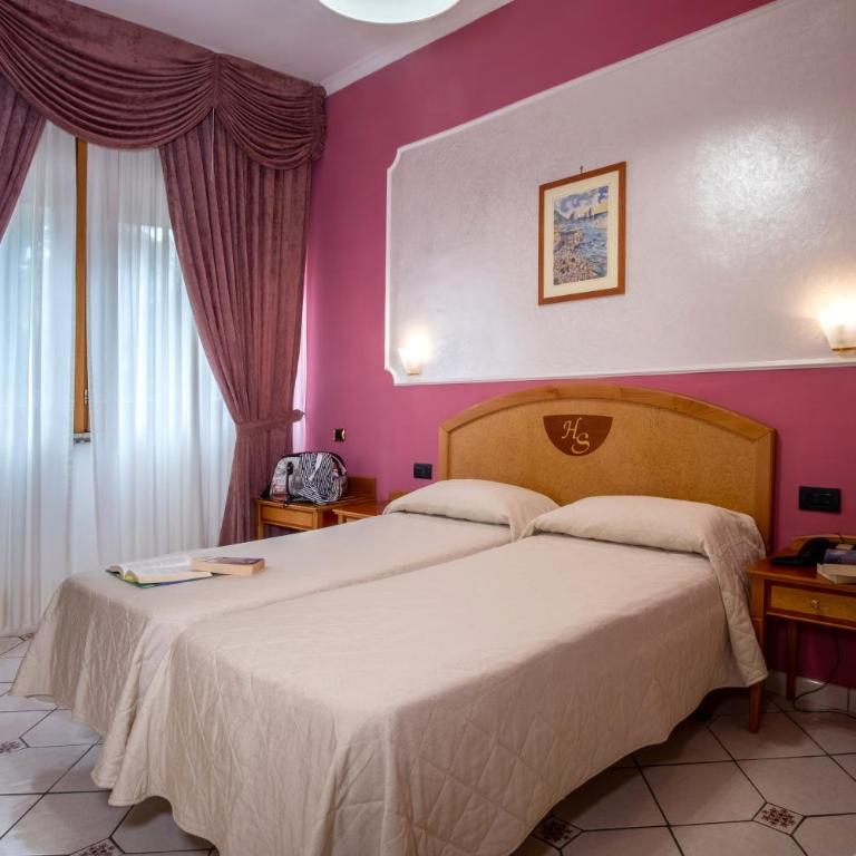 Hotel Savoia Sorrento - Camera Matrimoniale/Doppia con Letti Singoli con Balcone - 7