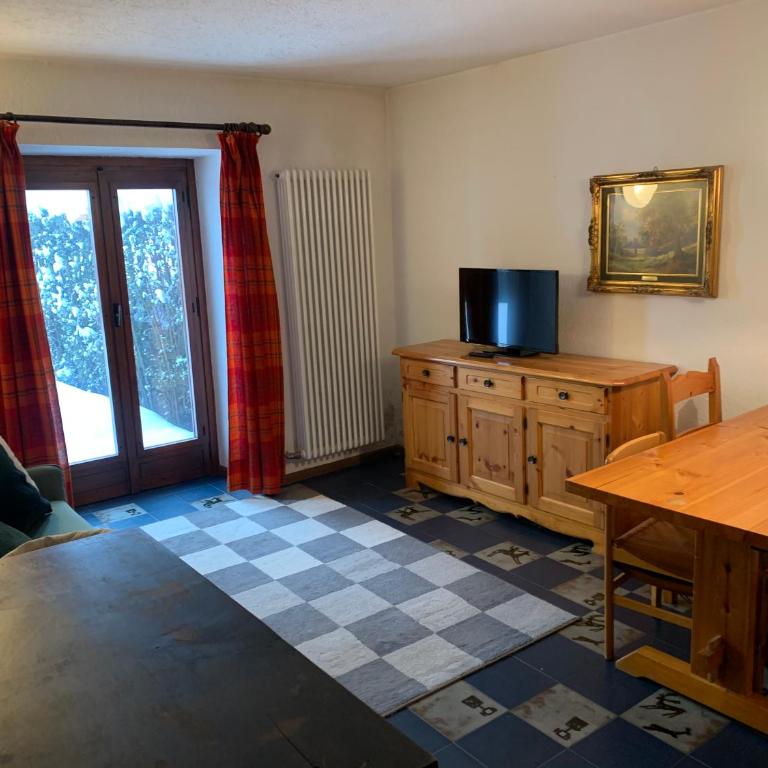 Hameau De Jadis - One-Bedroom Apartment with Private Garden - 7