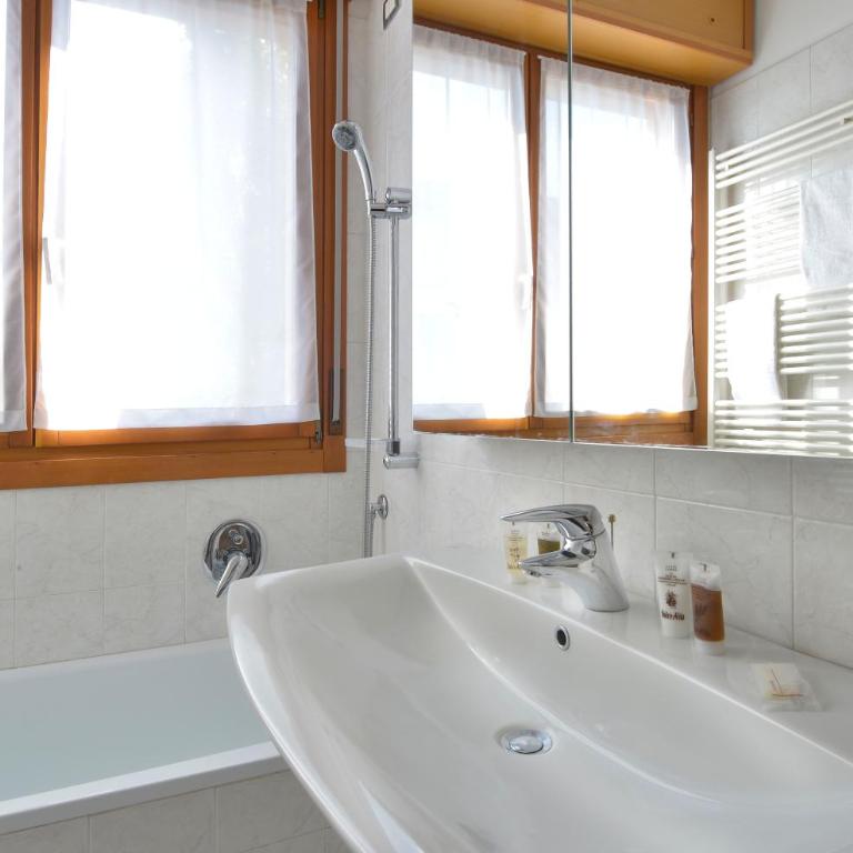 UR-NEST Emilia Levante A - Appartamento con 2 Camere da Letto - 16