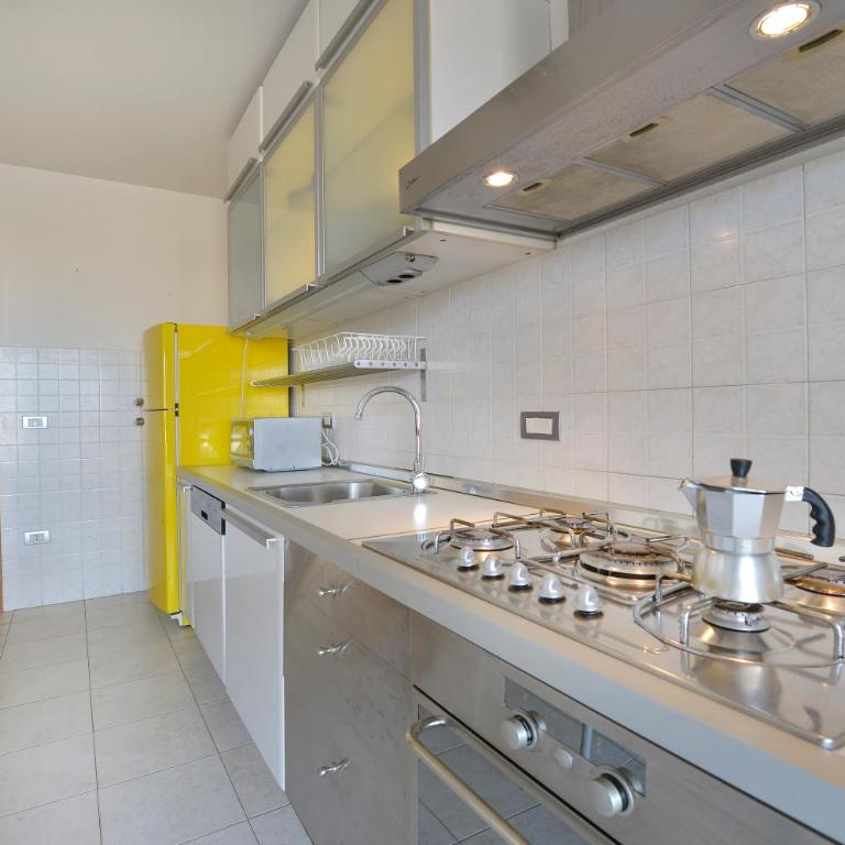 UR-NEST Emilia Levante A - Appartamento con 2 Camere da Letto - 10