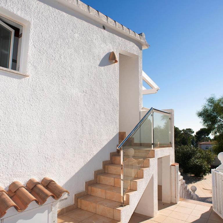 Casa Calma Moraira - Three-Bedroom Villa - 33