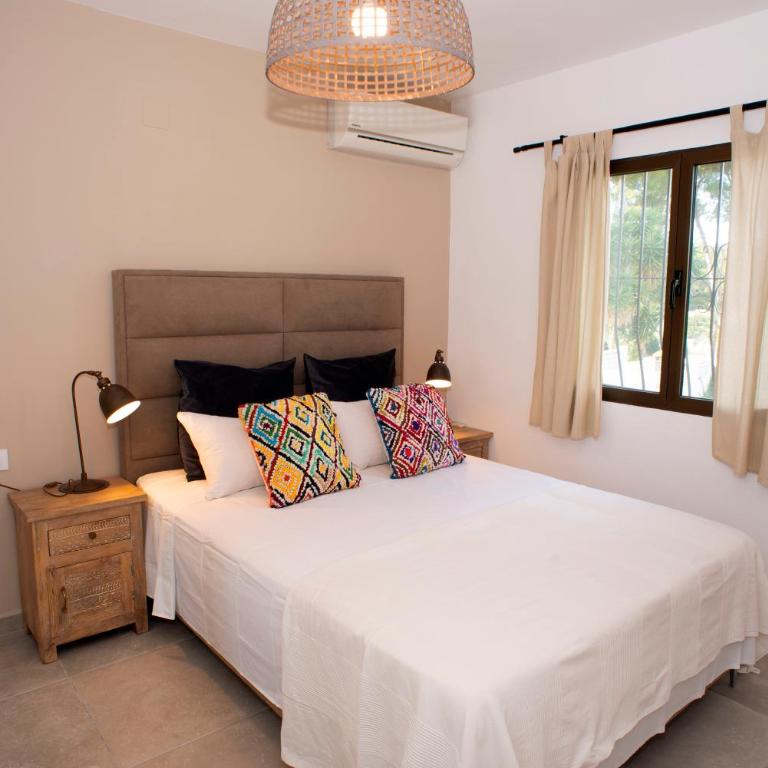 Casa Calma Moraira - Three-Bedroom Villa - 24
