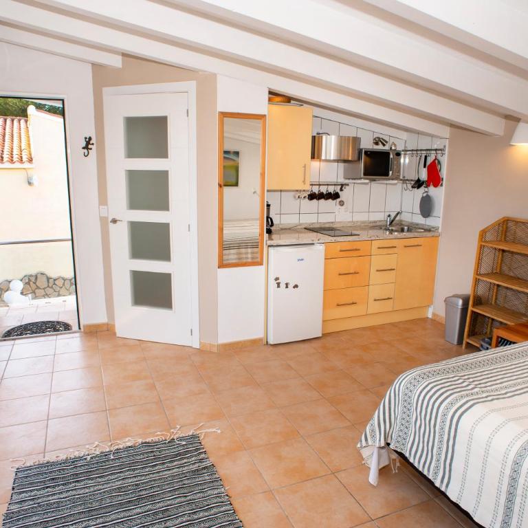 Casa Calma Moraira - Three-Bedroom Villa - 37