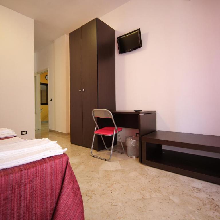 B&B Dimora Del Principe - Double Room with Private External Bathroom - 2
