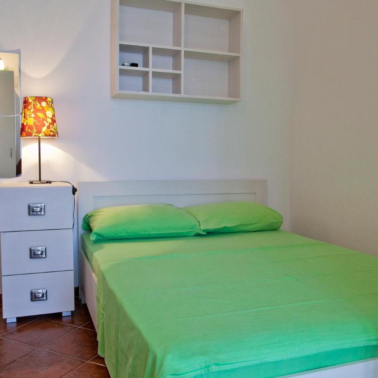 Apartments Mandarina Garden - Economy Studio - 4