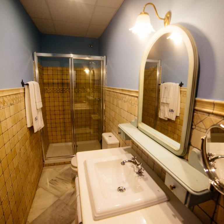 Hotel Posada de Vallina by MiRa - Double Room - 8