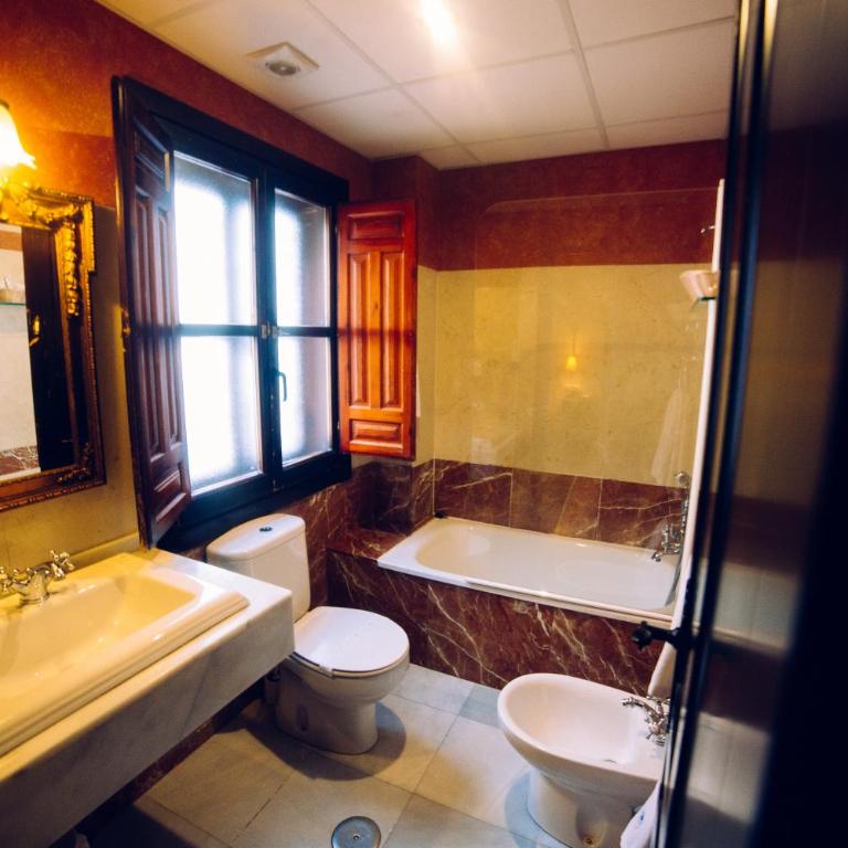 Hotel Posada de Vallina by MiRa - Twin Room - 3