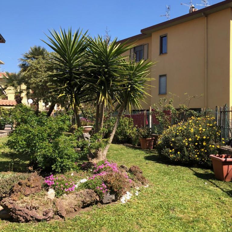 B&b ANNA - Camera King con Vista Giardino - 6