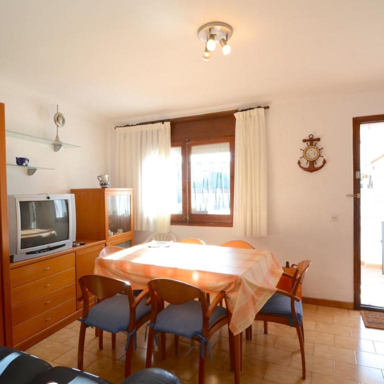 Llanca 2 - Casa de 2 dormitorios - 2
