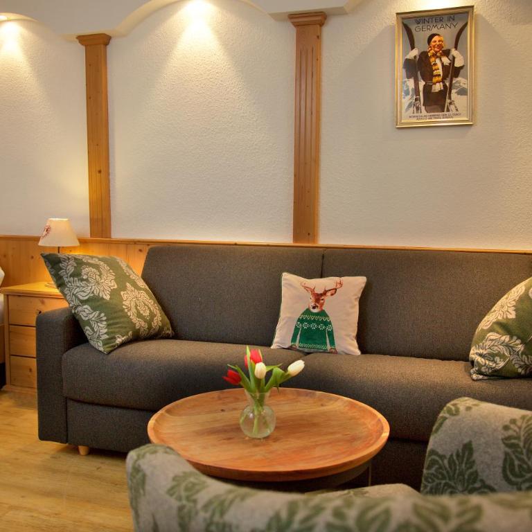 Hotel Menning ***S - Comfort Doppelzimmer mit Balkon - 9