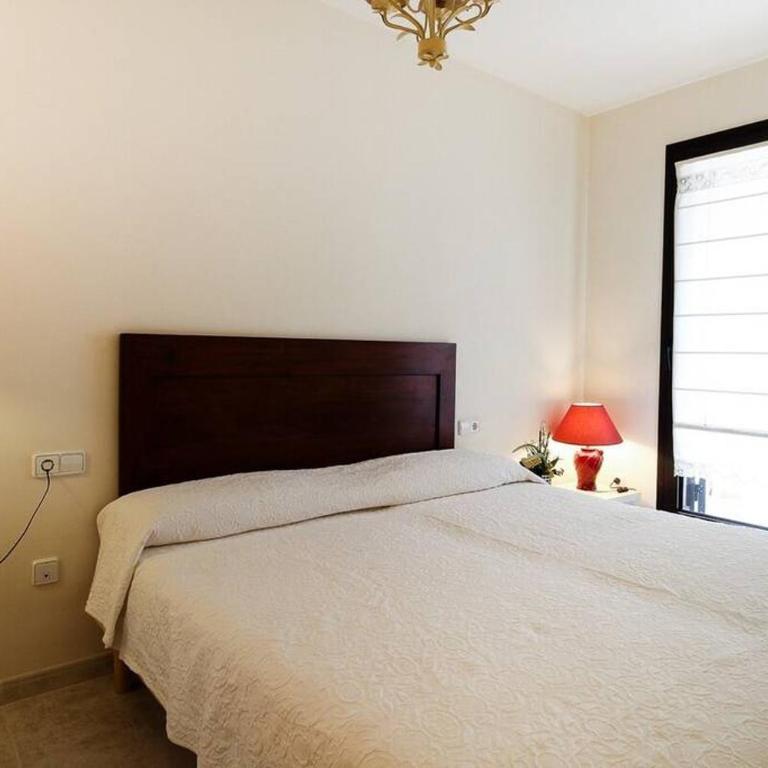 Sistachrentals Casa La Pletera 374 con jardin privado y piscina comunitaria - Three-Bedroom House - 24