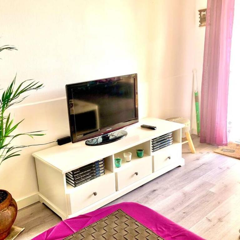 NEW Apartamento Caleta,Relax, Pool, Terrace, Wifi - One-Bedroom Apartment - 28