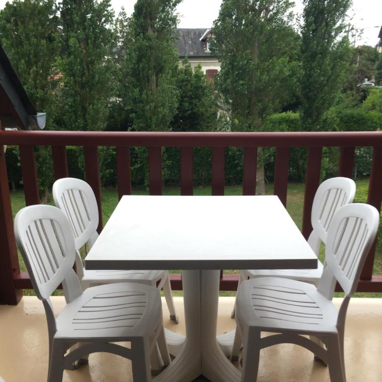 Cabourg, T2 parfait pour vous ! Proche plage et centre-ville, 2 à 4 pers. - Appartement 1 Chambre - 6