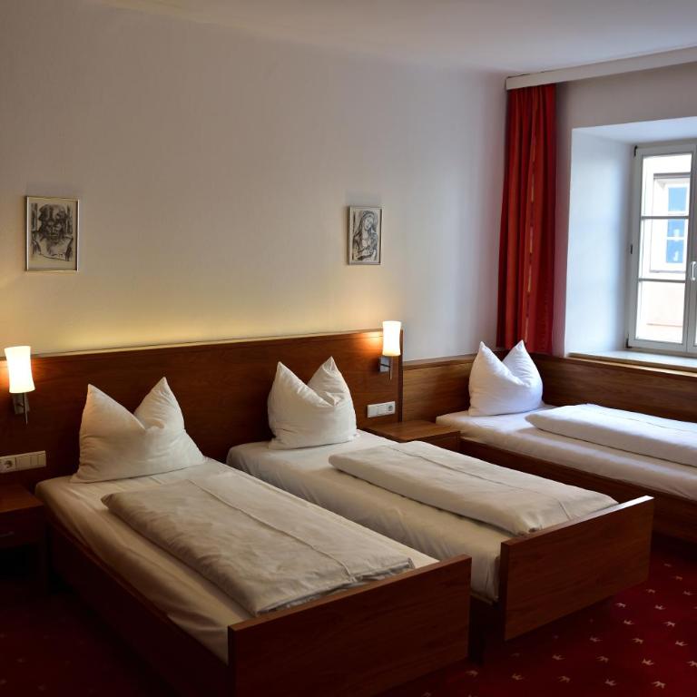 Hotel Krone - Camera Matrimoniale Comfort - 5