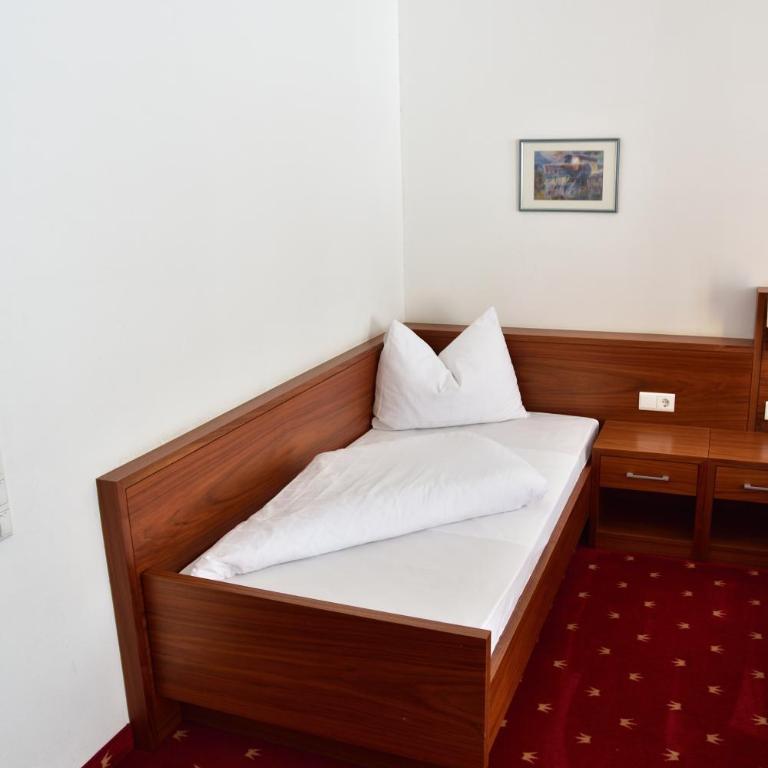Hotel Krone - Camera Matrimoniale Comfort - 15
