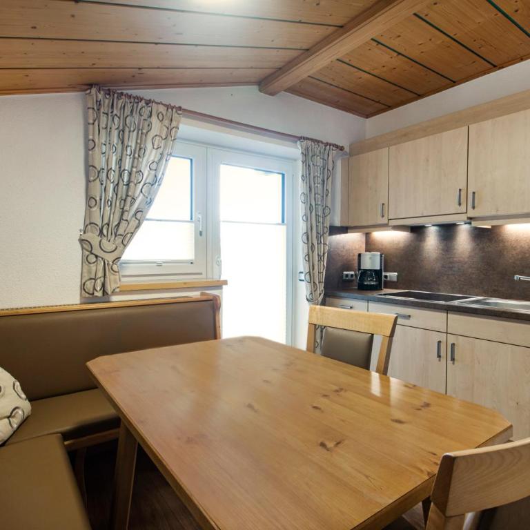 Apartpension Kappacher - Apartment mit 2 Schlafzimmern und Balkon - 4