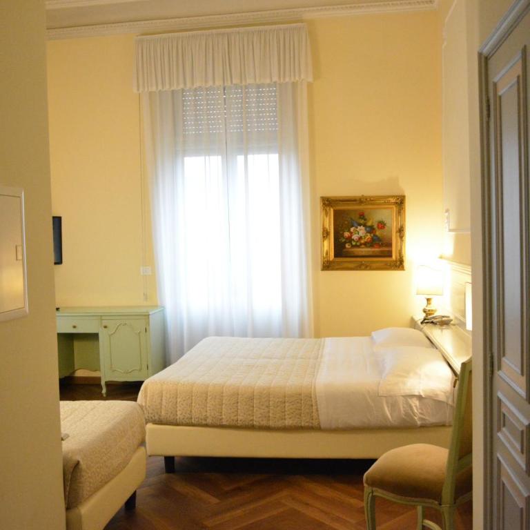 Grand Hotel Liberty - Camera Tripla Superior - 3