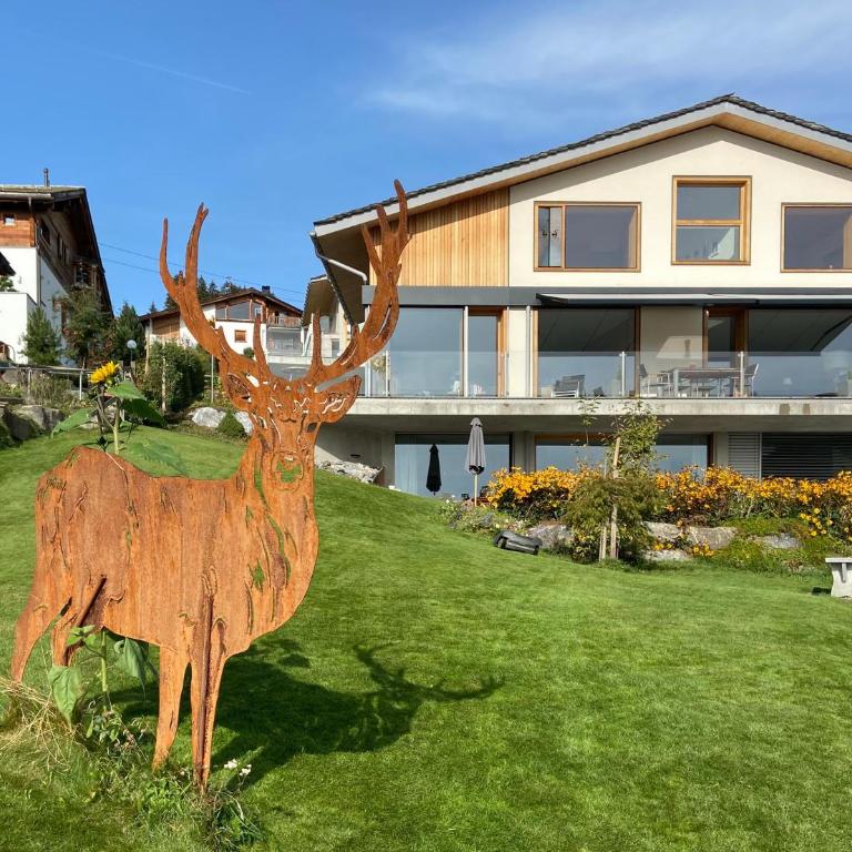 Casa Admisa, spektakuläre Aussicht, Ski in and out, hochwertige Einrichtung, Valserstein und Eiche - Apartment mit 2 Schlafzimmern - 1