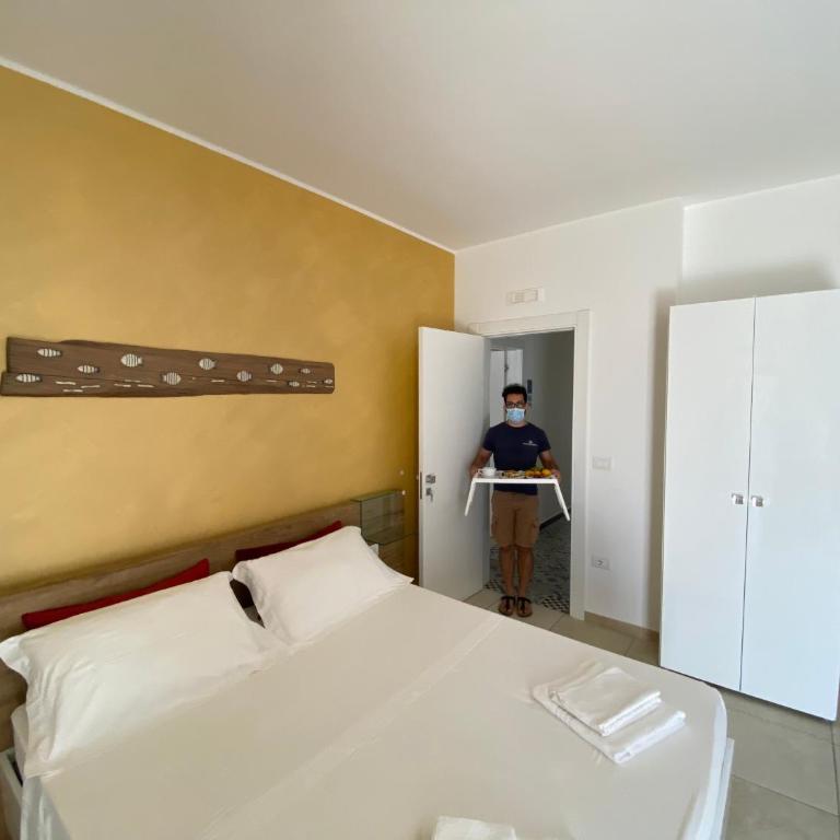 Palazzo Greco B&B - Double Room with Balcony - 9