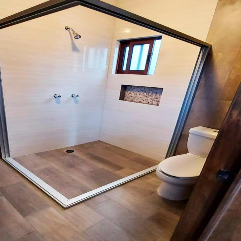 Hotel Suites La Fortuna - Suite Superior con cama extragrande - 1