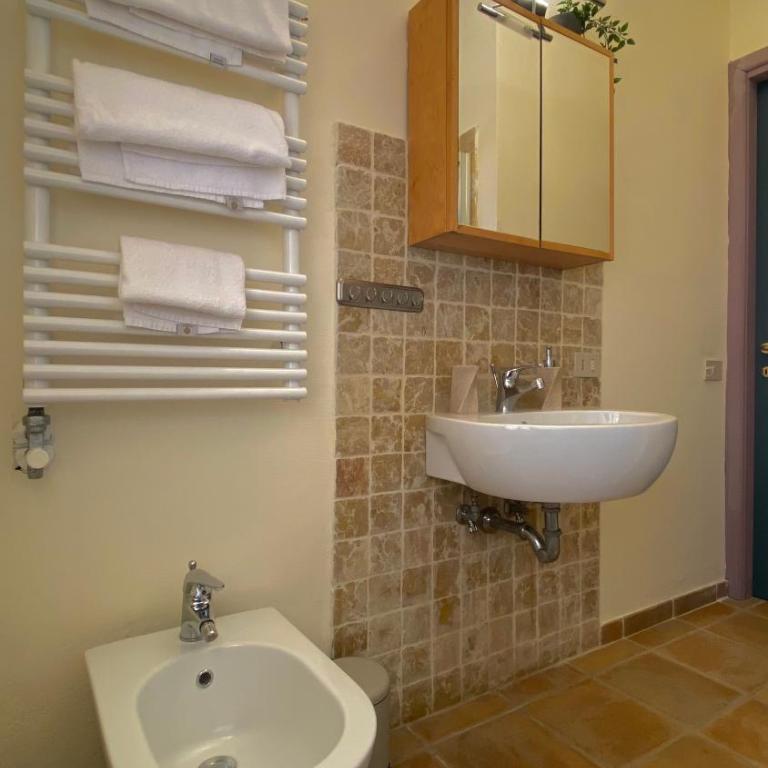 ARTISTICO - Artistic flat in front of GUGGENHEIM COLLECTION - Two-Bedroom Apartment - 23