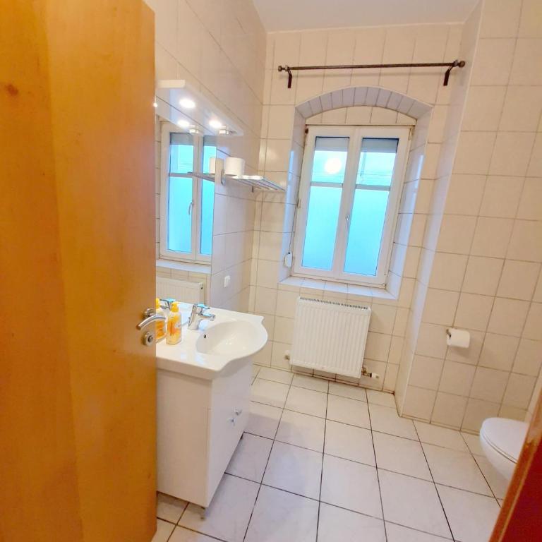Apartments SteelCity - Apartment mit 1 Schlafzimmer - 6