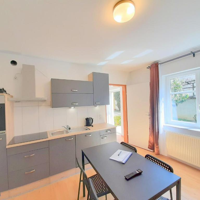 Apartments SteelCity - Apartment mit 2 Schlafzimmern - 14