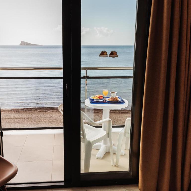 Hotel Marconi - Habitación Doble con vistas al mar - 1 o 2 camas - 2