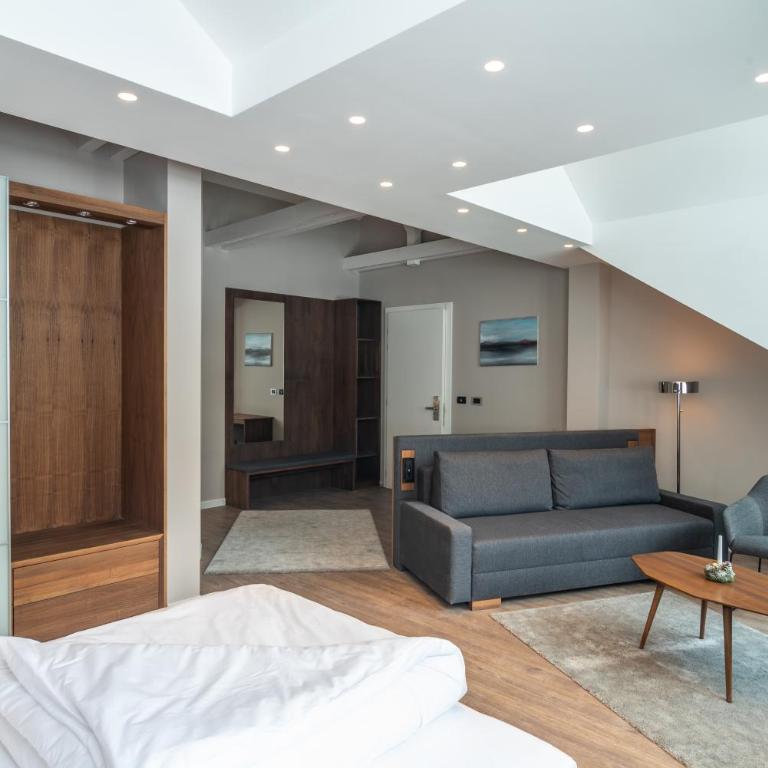 Vila Emilia - Superior Porodična Soba - 11