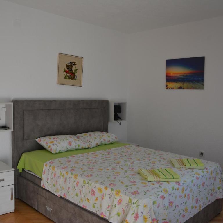Apartments Djedovic 2 - Two-Bedroom Apartment with Sea View - 9