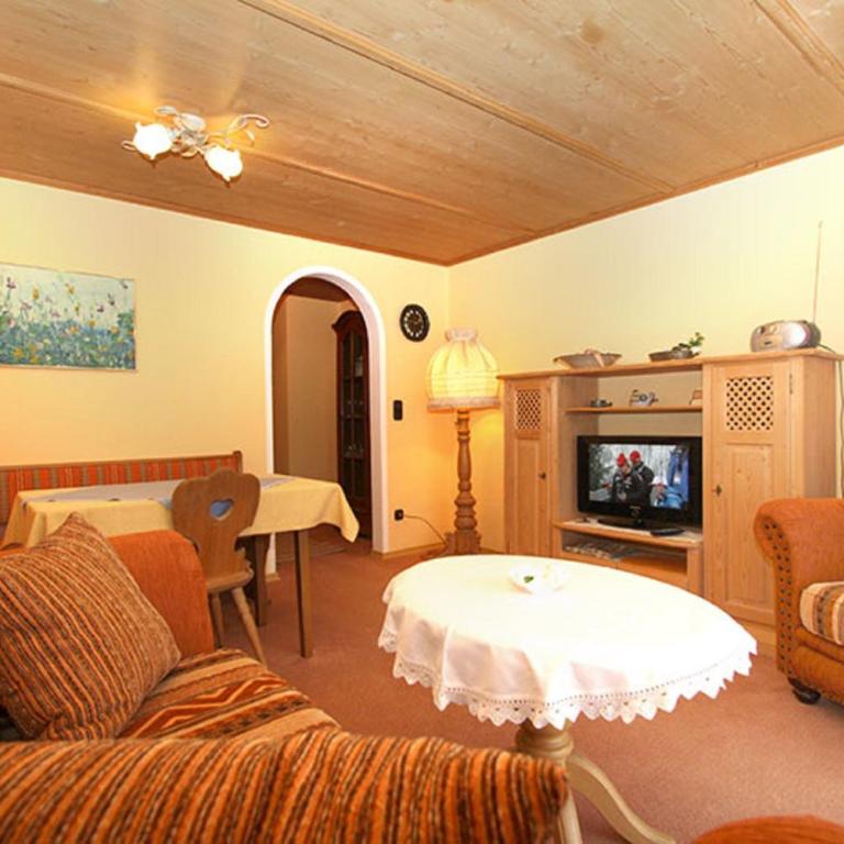 Beim Wiesenhansen inkl. Chiemgaukarte - Apartment mit Terrasse - 1
