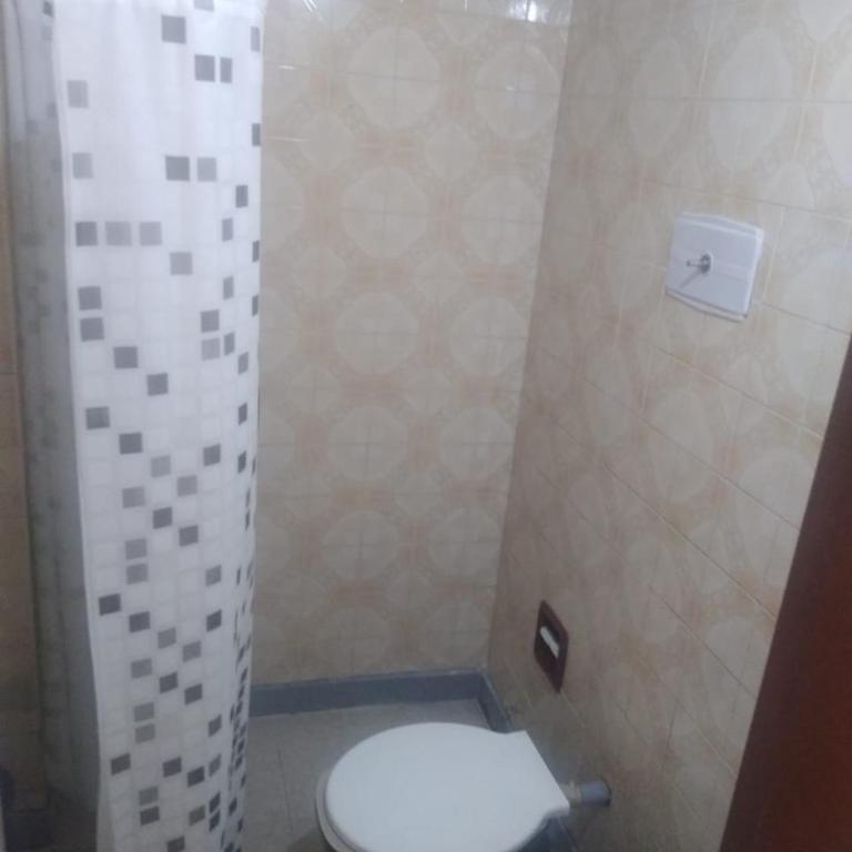 El Dorado Deptos a una cuadra del mar - Habitación Cuádruple Económica - 4