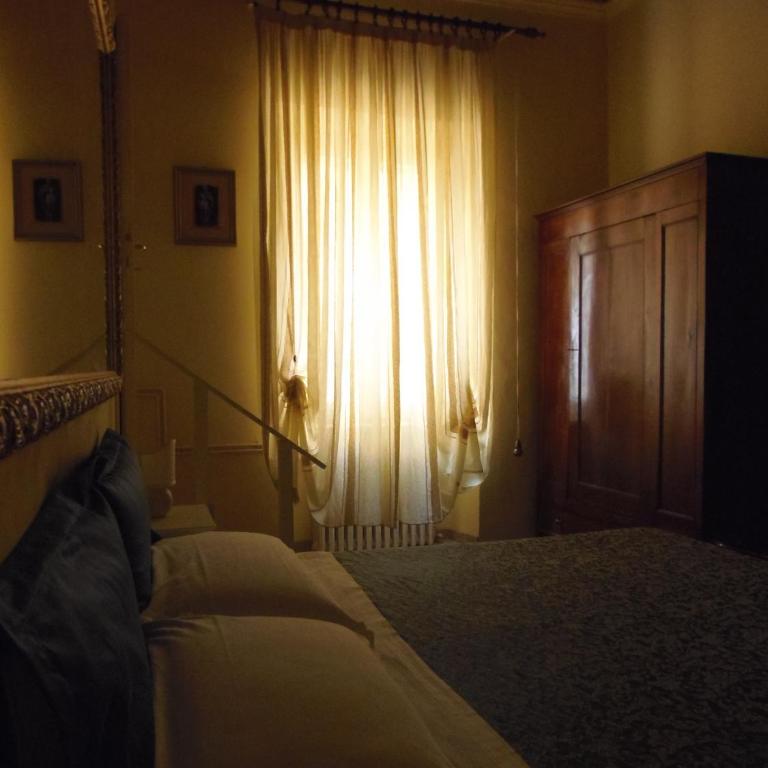 Hotel Morlacchi - Camera Matrimoniale - 4