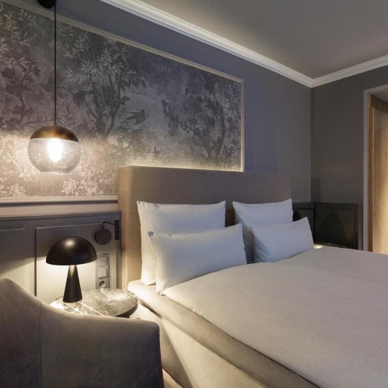 ERIKA Boutiquehotel Kitzbühel - Superior Doppelzimmer mit Balkon - 4