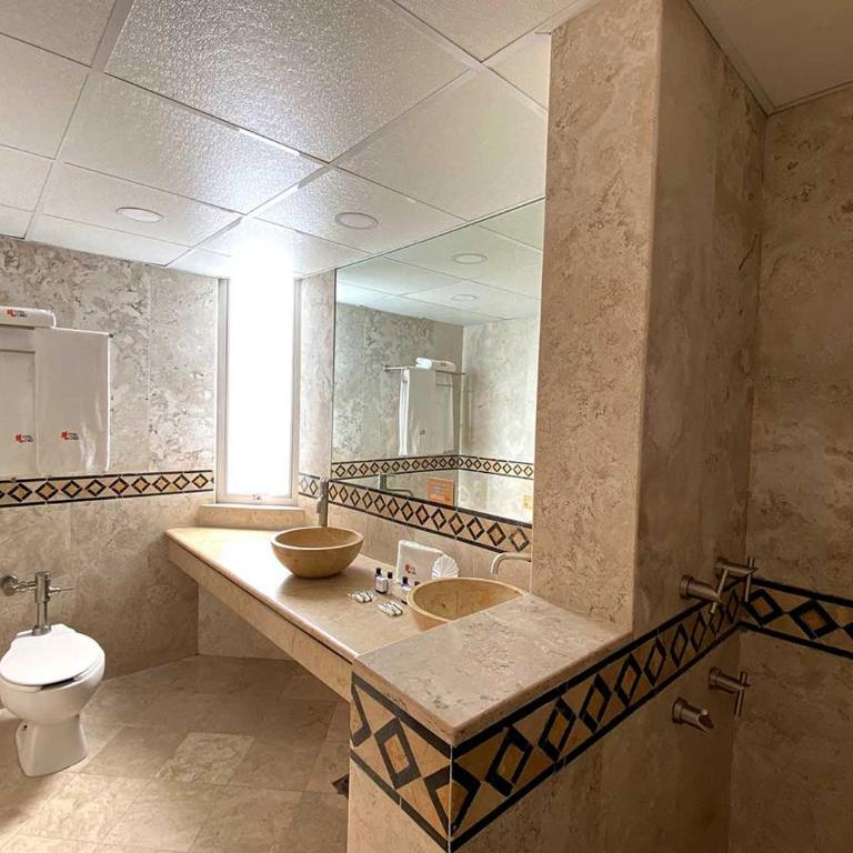 Hotel Lord - Double Room with Two Double Beds - 4