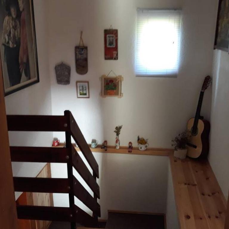 Spectacular LakeView House - Three-Bedroom Chalet - 26
