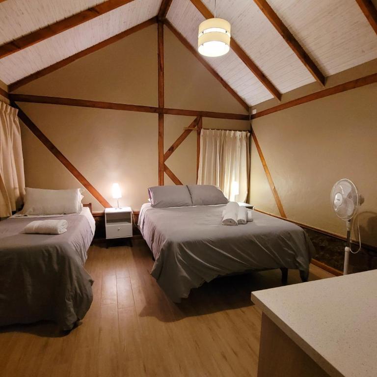Hotel El Tesoro de Elqui - Triple Room with Private Bathroom - 3
