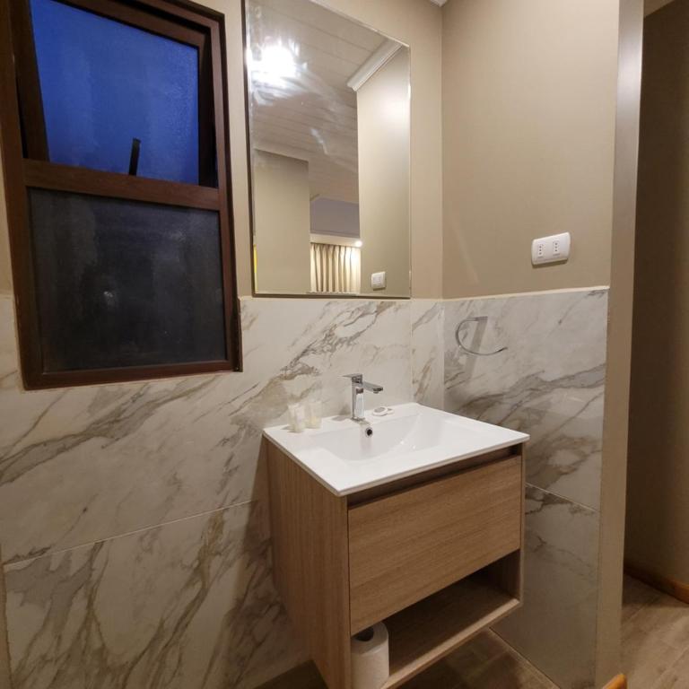Hotel El Tesoro de Elqui - Deluxe Double Room with Balcony - 15