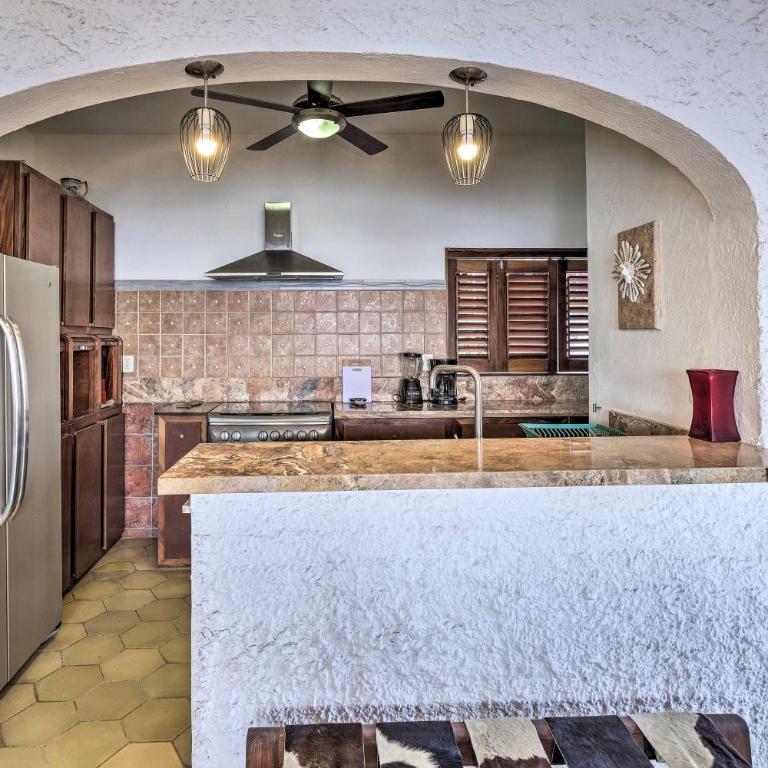 Mid-Century Modern Condo w/ Patio & Ocean Views! - Apartamento - 14