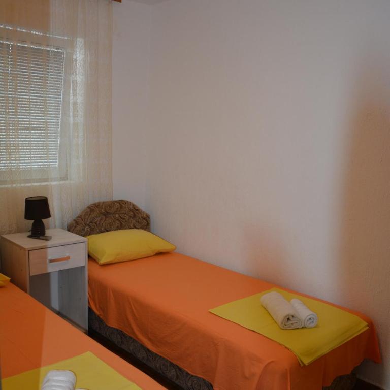 Apartments Djedovic 2 - Two-Bedroom Apartment with Sea View - 7