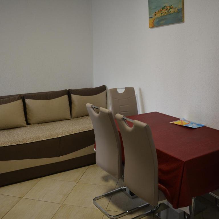Apartments Djedovic 2 - Apartment with Sea View - 10