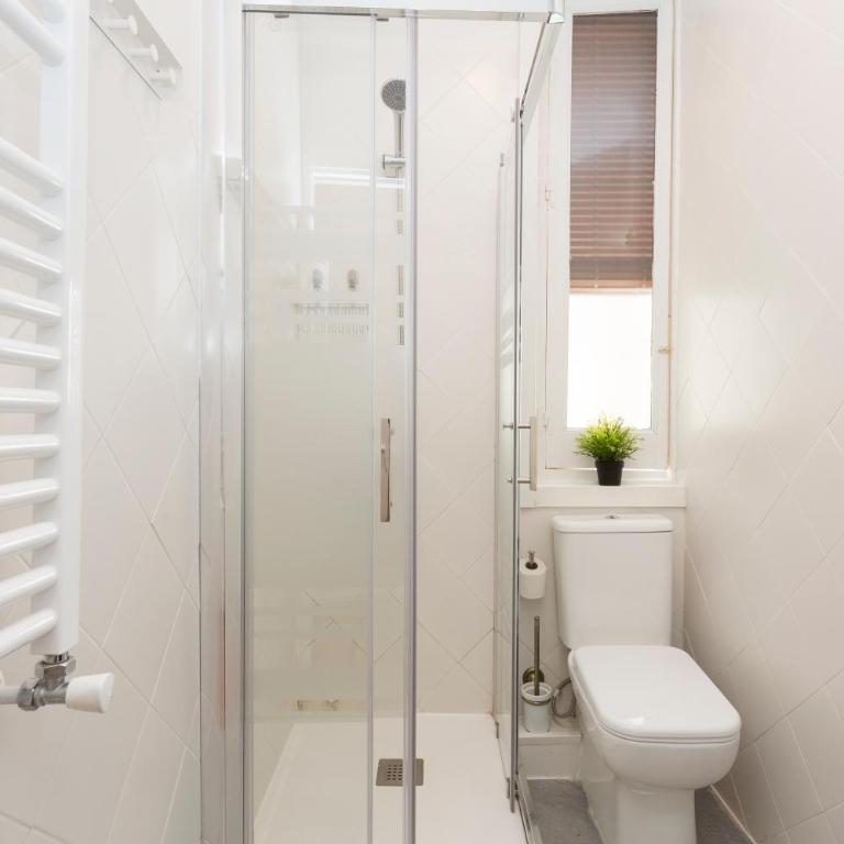 vip LETRAS, by MONARO - Apartment with Balcony - 67