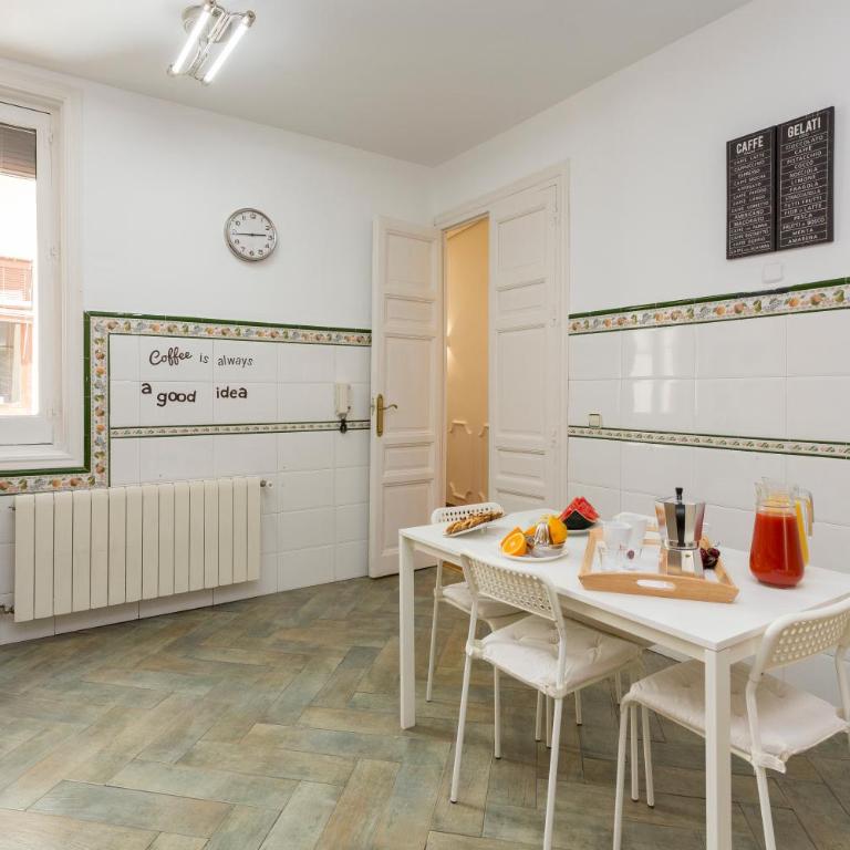 vip LETRAS, by MONARO - Apartment with Balcony - 23