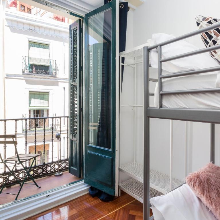 vip LETRAS, by MONARO - Apartment with Balcony - 71