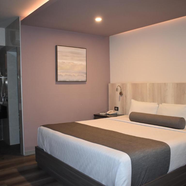 Hotel Frontiere Tijuana - Superior King Room - 1